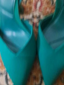Zara Green Heels