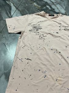 Unique Graphic Print T-Shirt