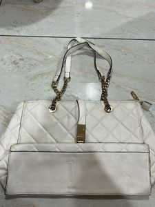 Quilted White Handbag with Gold Chain
