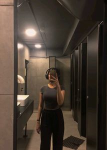 H&M Ribbed Crew Neck T-Shirt
