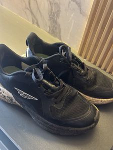 Men's Black Running Shoes