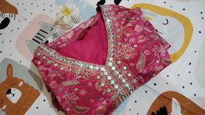 Beautiful Pink Floral Kurti