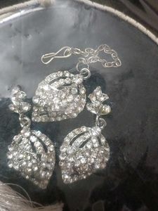 Stunning Rhinestone Jewellery Set