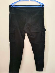 HIGHLANDER Black Cargo Pants💢