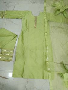 Elegant Green Kurta Set with Dupatta