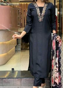Elegant Black Kurta Set with Floral Dupatta