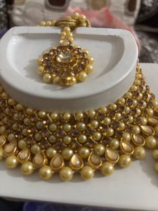 Stunning Ethnic Necklace Set with Earrings
