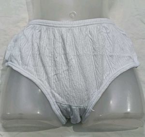 ⭐ White Textured Briefs