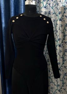 Chic Black Twist Front Long Sleeve Bodysuit