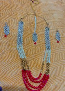 Stunning Indian Jewelry Set with Earrings