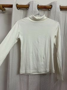 white turtle neck t shirt