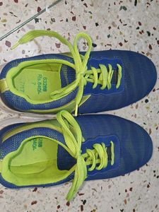 Reebok Running Shoes UK 7.5 | Lightweight &amp; Comf