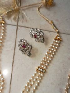 Elegant Beaded Jewellery Set