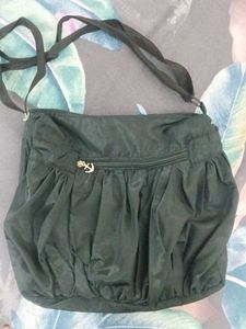 Chic Black Crossbody Bag