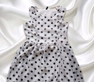 ☺️Polka Dot Beautiful Dress ☺️