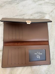 Ladies Wallet/Clutch