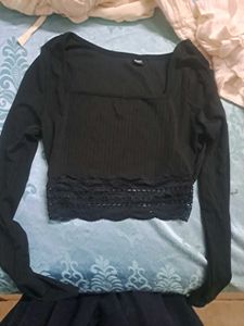 Black Ribbed Lace Crop Top