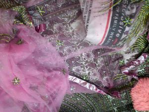 Beautiful Pink heavy stone work party' Saree
