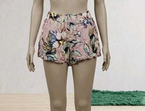 Floral Print🎁🫴🏻 High Waisted Shorts