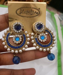 Earings
