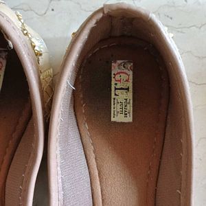 Punjabi Juttis Handmade Mirror &amp; Thread Work-k
