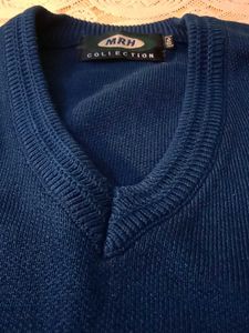 Men's Blue V-Neck Sleeveless Sweater Vest
