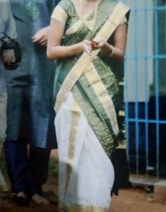 Kaithari Set Mundu With Medium Size Stiched Blouse