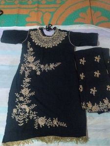 beautiful and trendy kurta set with pant