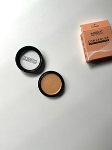 Insight cosmetics concealer