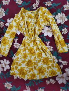 Chic Yellow Floral Print kurti