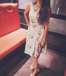 Stunning Floral Print Sleeveless Dress