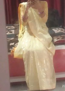 Elegant Feather Print Saree