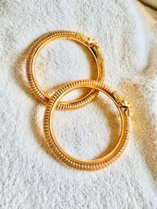 Elegant Gold Bangles Set