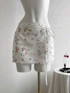 floral embroidery skirt