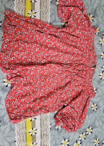 Cute flower top