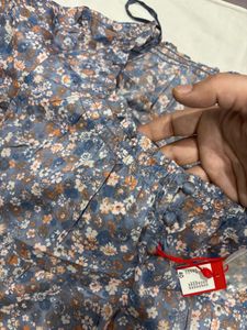 Floral Print 3/4 Sleeve Top