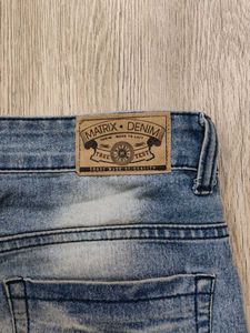 Ma6231 Matrix jeans waist 32 inches