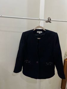 FOX LADY NAVY BLUE FLORALEMBROIDERED POCKET BLAZER