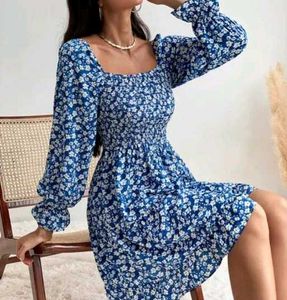 Chic Blue Floral Print Dress