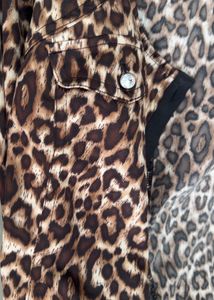 GGPX New York leopard print collared blouse
