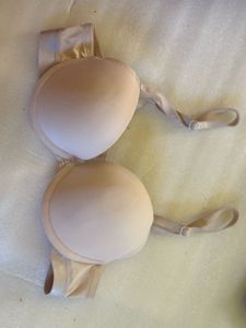 4 bras