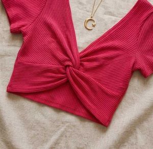 red ribbed Trendy Twisted Crop Top