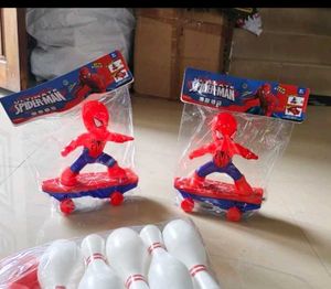 Spider-Man Skateboard Toy Set