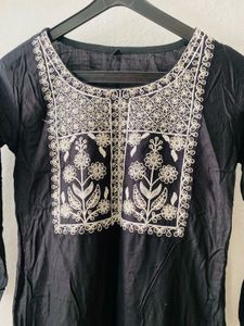 Black Embroidered Kurta