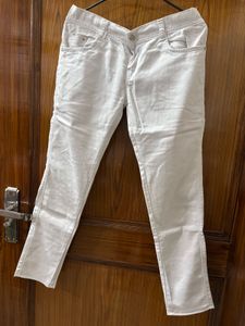 White jeans and legging for women
