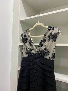 Jessica Women’s Black Lace Dress