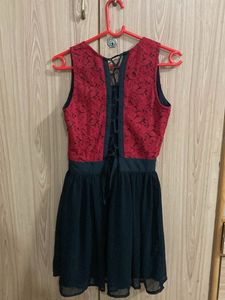 Chic Red Lace &amp; Black Skater Dress