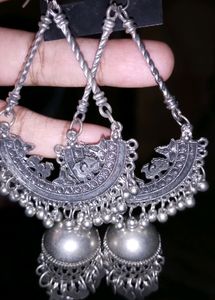 Stunning Earings