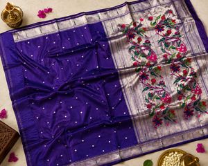 New Muniya paithani Saree