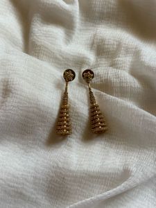 Antique Looking Elegant Gold Dangle Earrings